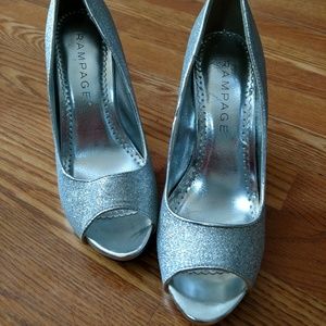 Shiny Silver Peep Toe Platform Pump